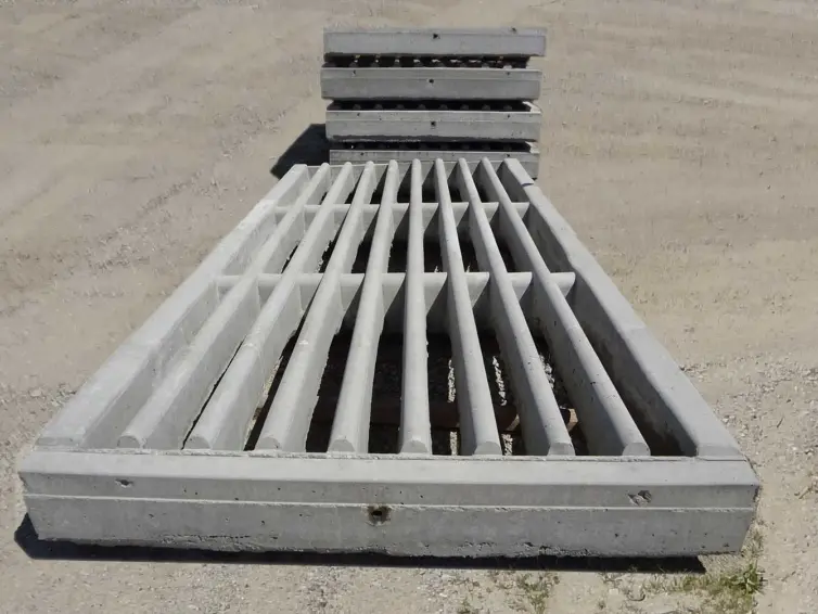 CXT-Viehschutz aus Betonfertigteilen.