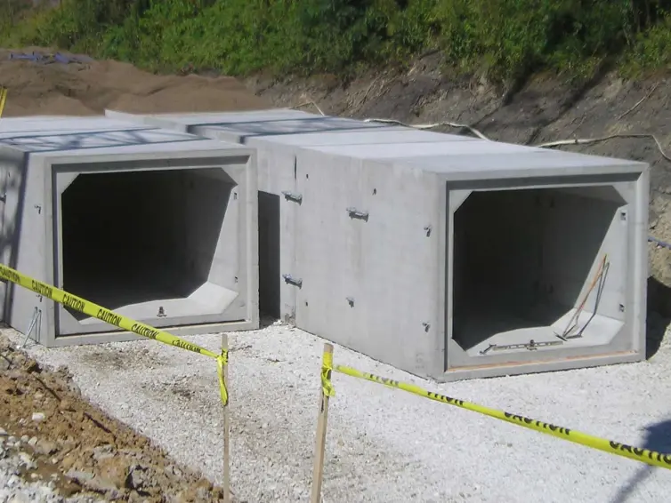 Ponceaux de boîte en béton préfabriqué CXT - Virginie-Occidentale.
