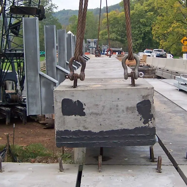 Vigas cajón para puentes prefabricadas de hormigón CXT-Virginia Occidental.