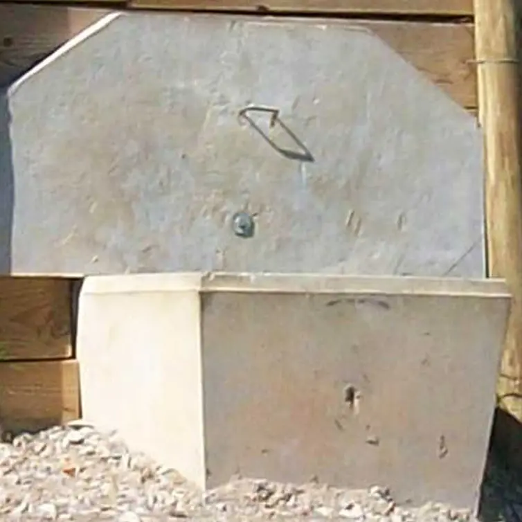 CXT Bebedero de hormigón prefabricado resistente a la congelación.